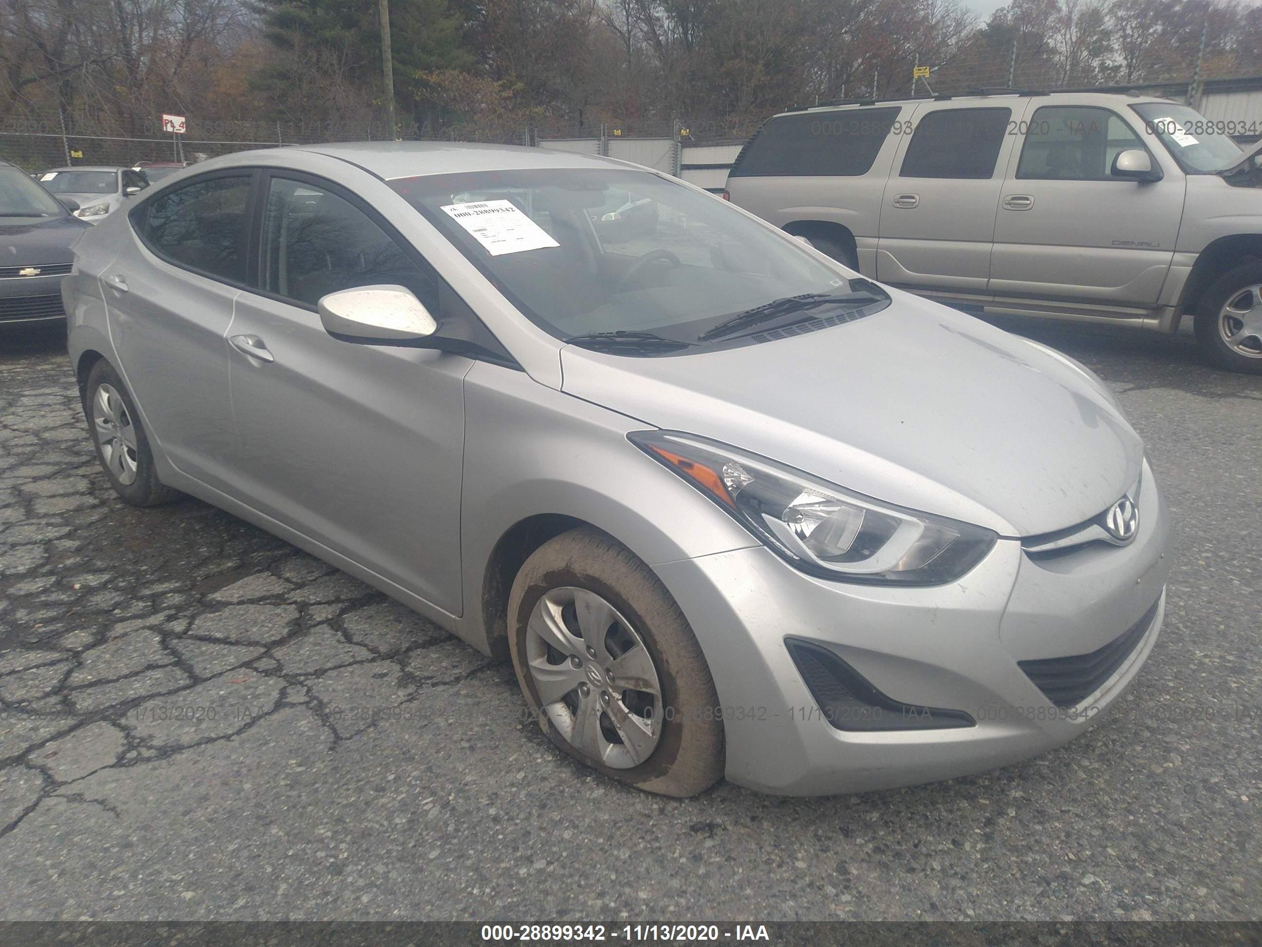 Hyundai Elantra 2015