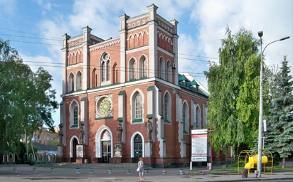 Авто из США в Ровно, Купить с помощью компании автомобиль из Америки