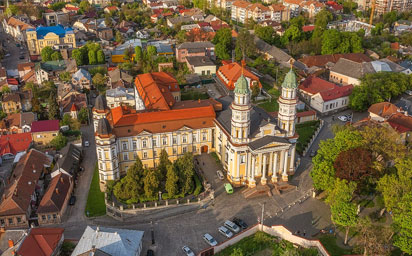 Купить авто из США в Ужгороде, Заказать автомобиль с аукциона с помощью компании