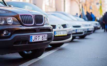 Закон о доступной растаможке «евроблях» ожидает подписания президентом